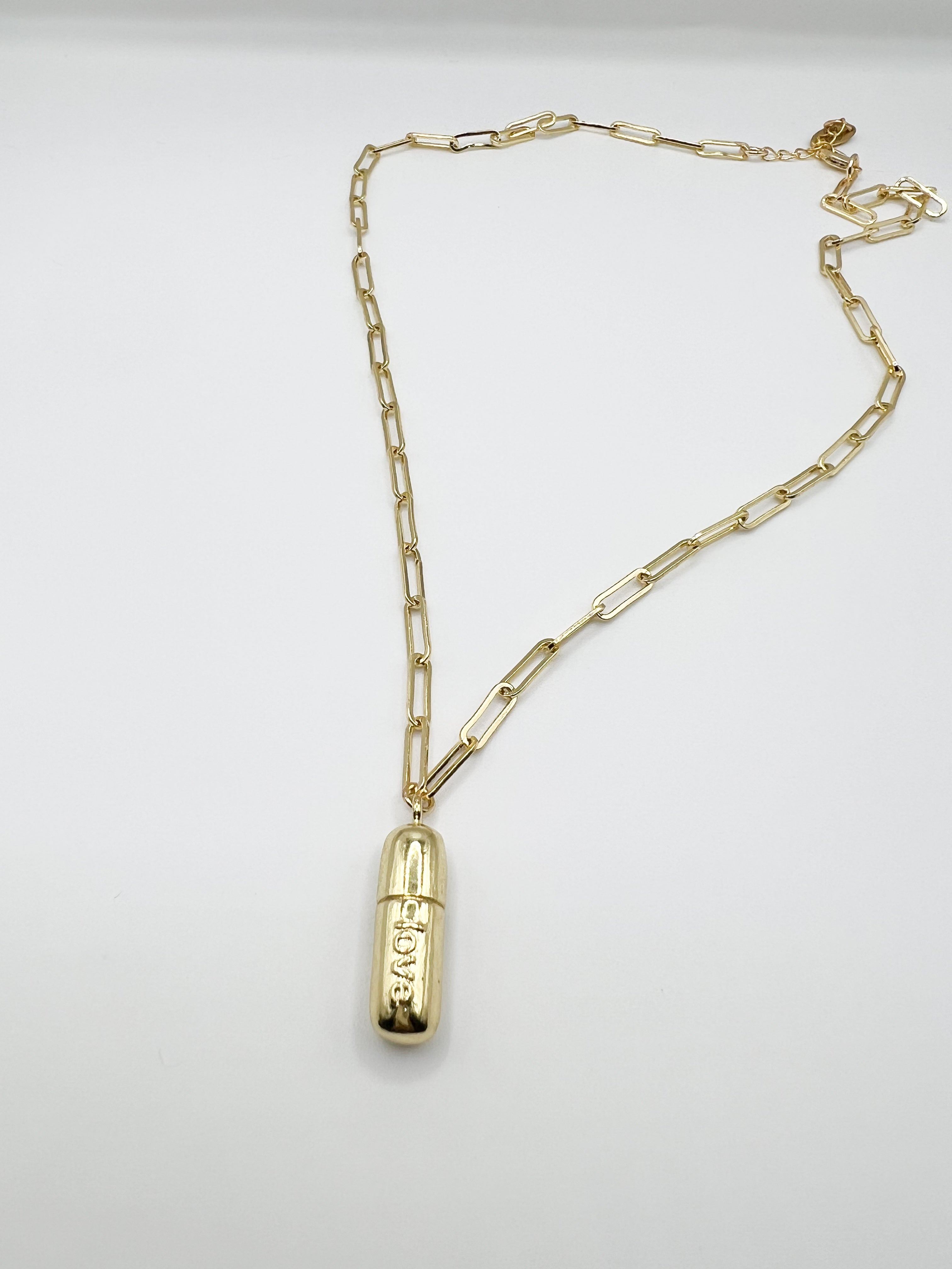 DOSE OF YOUR LOVE - Pill Necklace